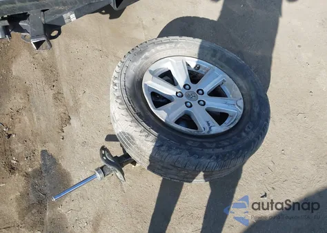 2010 Toyota Highlander Base V6 z USA, uszkodzony, nr VIN 5TDZK3EH1AS004283